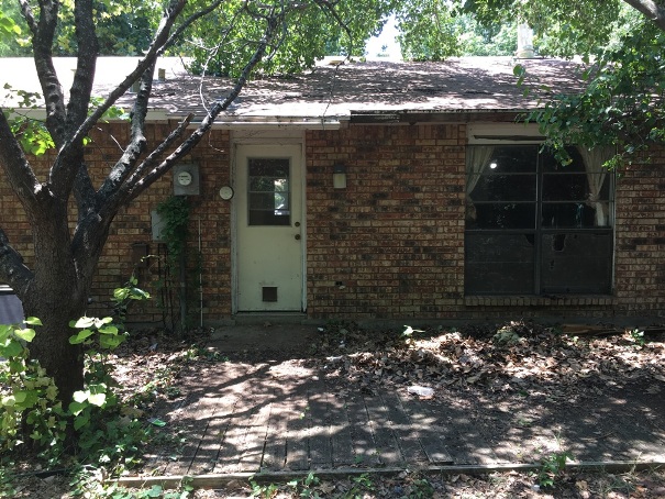 Exterior of the Senior Home in Dallas